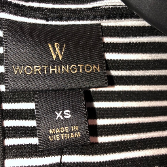 Black & White Striped Top - Picture 3 of 5